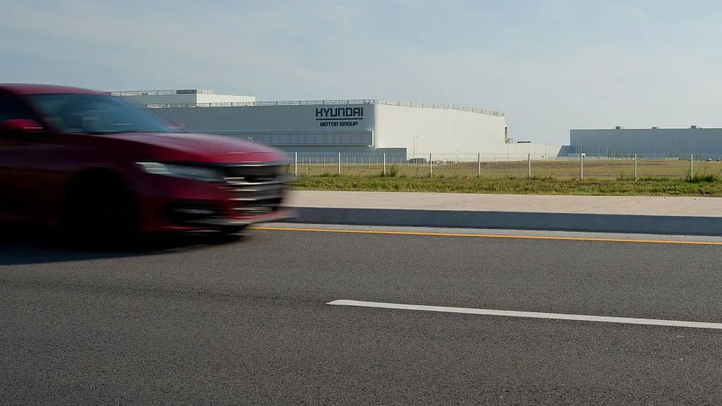 South Korean Worker Describes Chaos During Immigration Raid at Hyundai Plant in Georgia